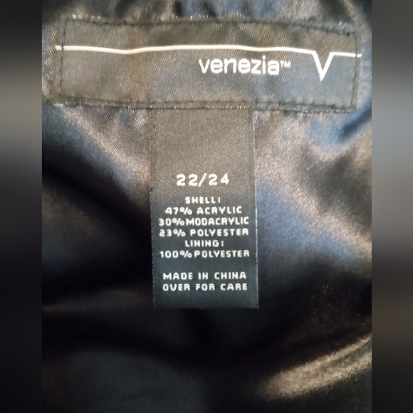 Faux Fur Dress Coat - Picture 9 of 12